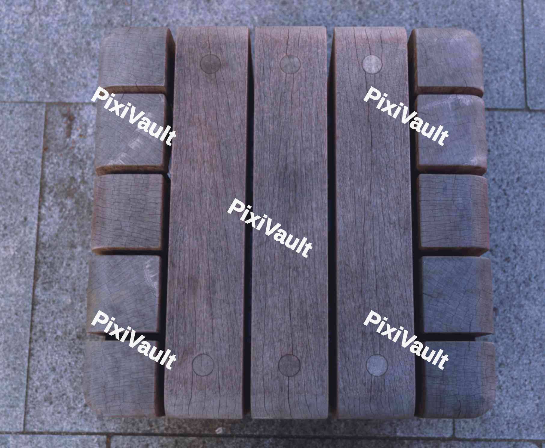 Cube Like Wooden Bench